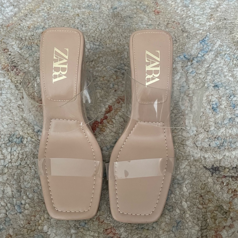 Women’s zara wedges size 8.